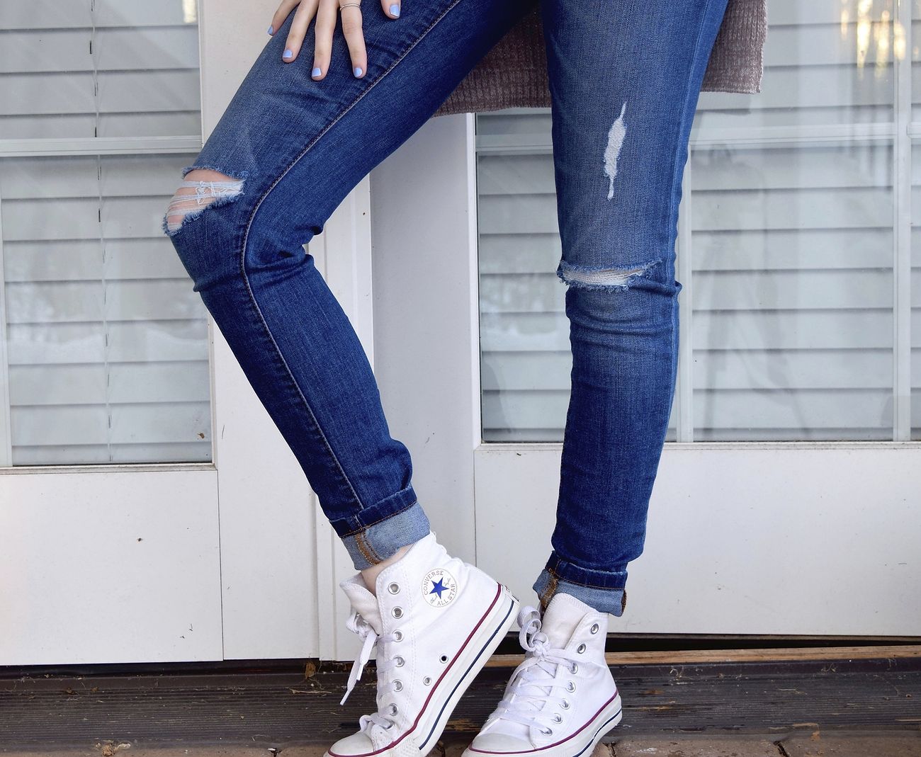 Free jeans and converse image